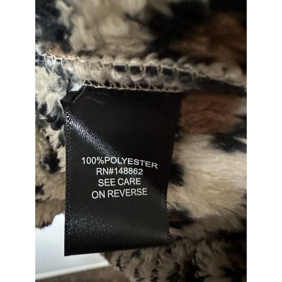 Torrid Animal Print Full Zip Fuzzy Sweater Size Med/Lrg (00) - Picture 3 of 7